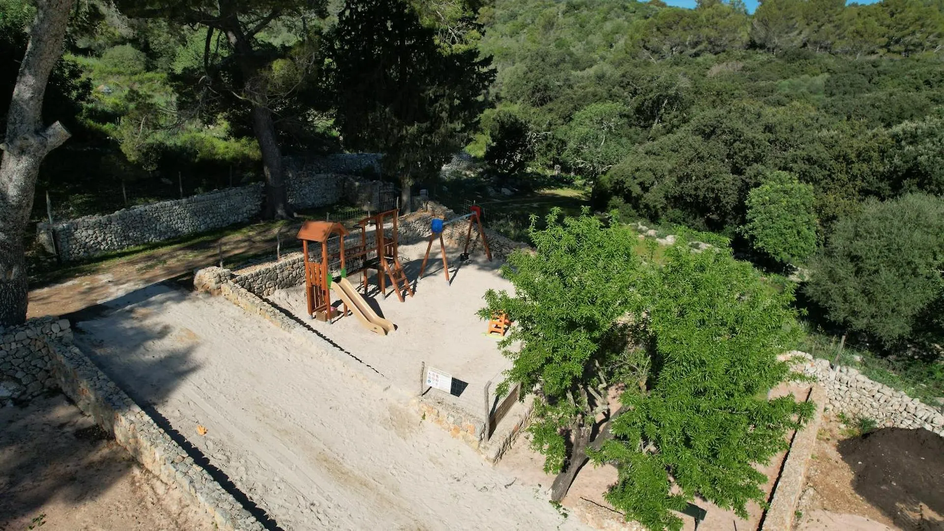 ファームステイ Finca Son Cladera サ・ポブラ