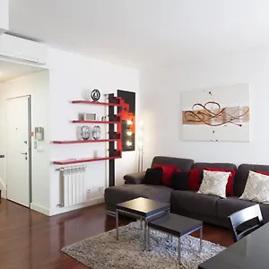 https://flh-chiado-artsy-duplex.hotels-lisbon-portugal.com